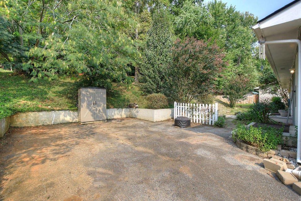 Photo #27: 2406 Bob Little Road