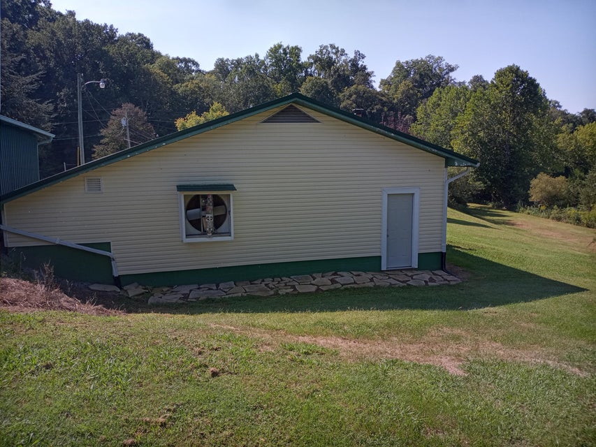 Photo #32: 280 Wolfe Branch Road