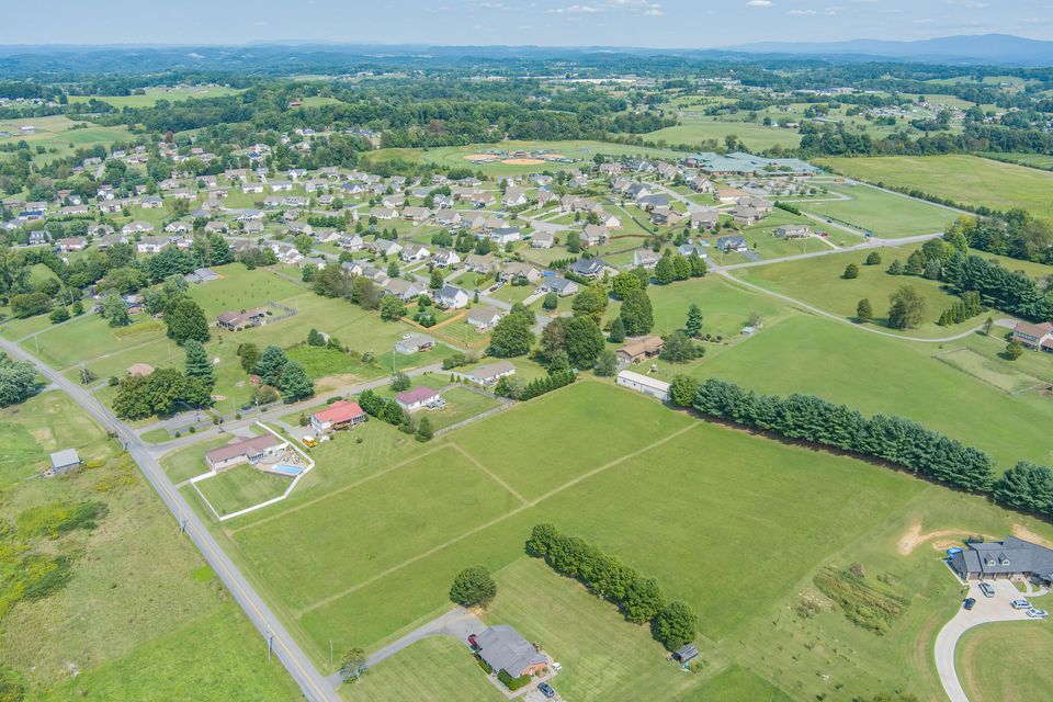 Photo #8: Tbd Hugh Cox Road