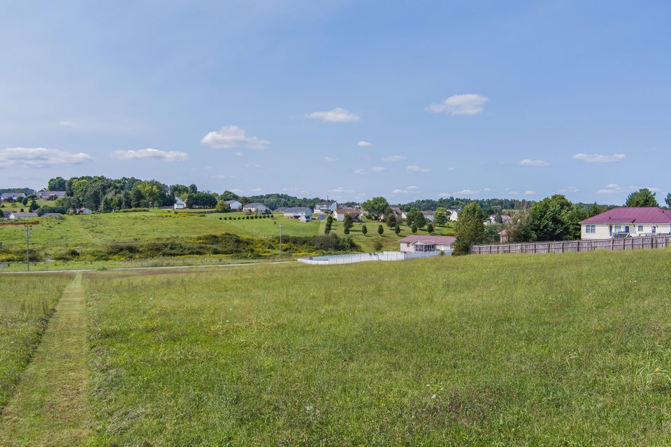 Photo #15: Tbd Hugh Cox Road