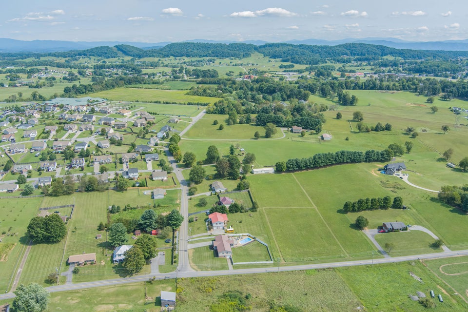 Photo #9: Tbd Hugh Cox Road
