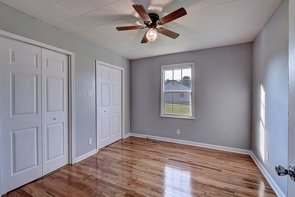 Photo #17: 922 Dejarnette Street