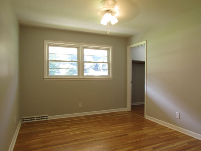 Photo #13: 1103 Broad Street