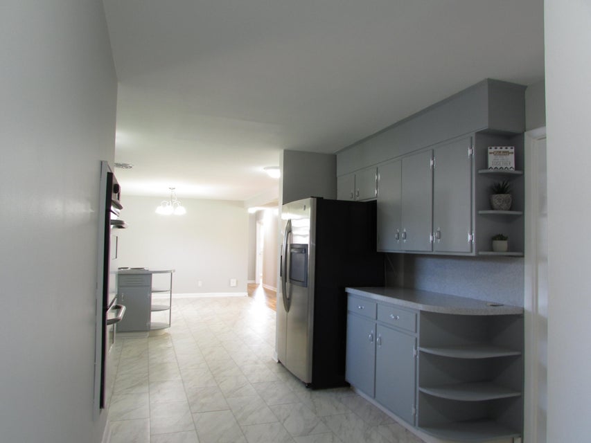 Photo #17: 1103 Broad Street