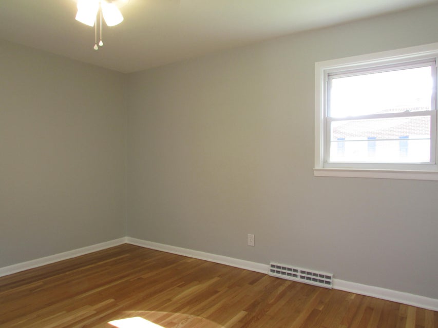 Photo #24: 1103 Broad Street