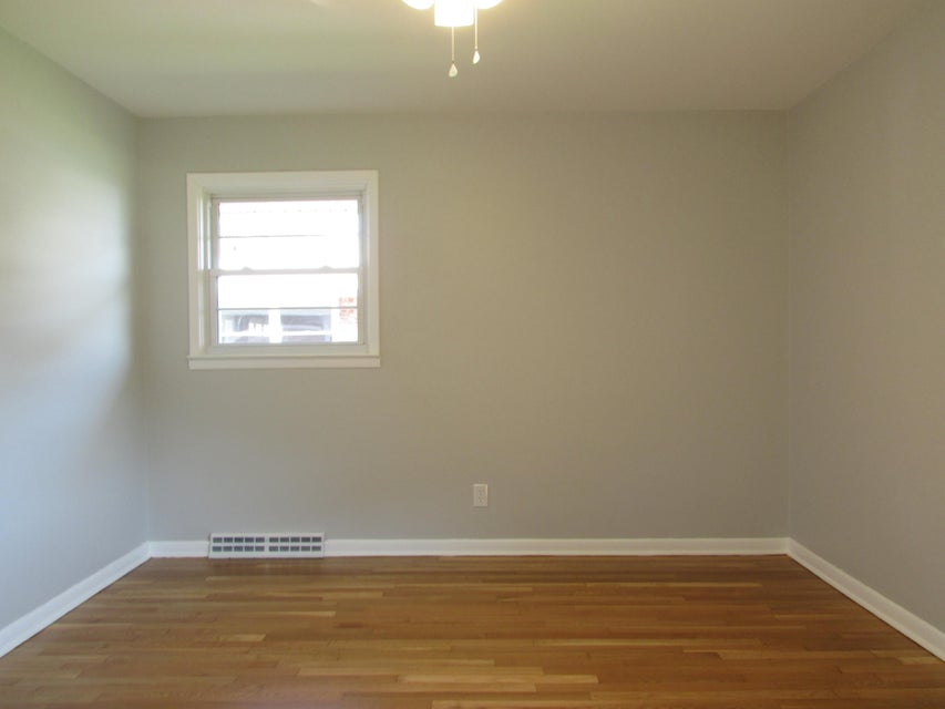 Photo #25: 1103 Broad Street