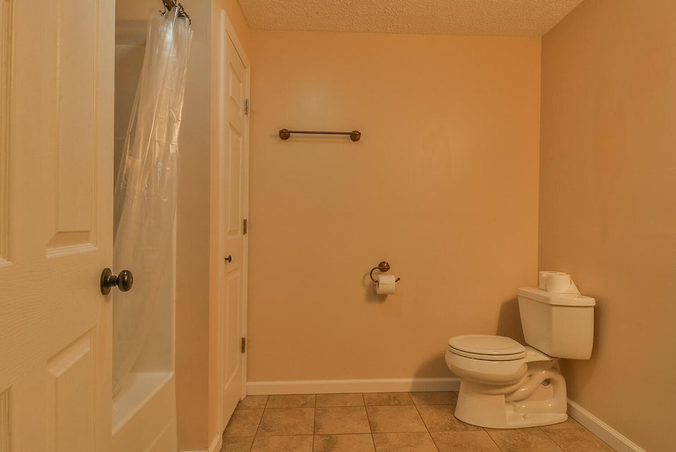 Photo #34: 818 Seven Oaks Drive