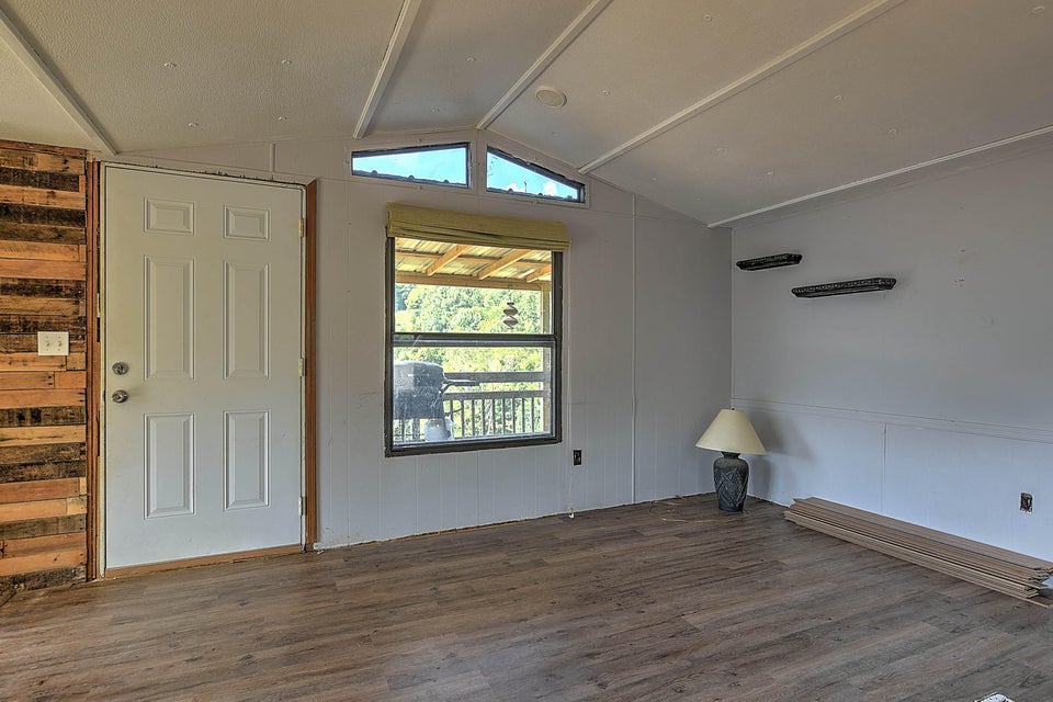 Photo #6: 741 Central Heights Road