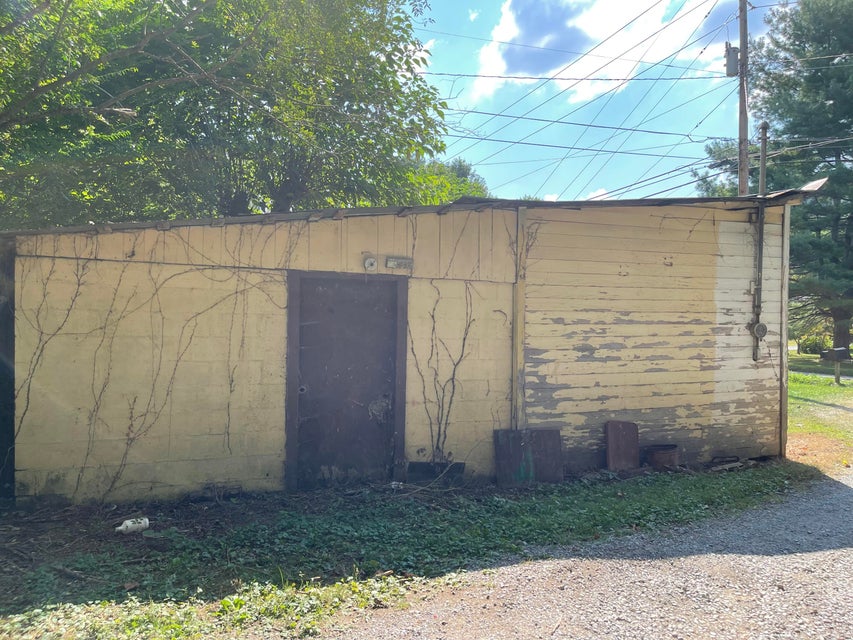 Photo #11: 108 Birchfield Lane