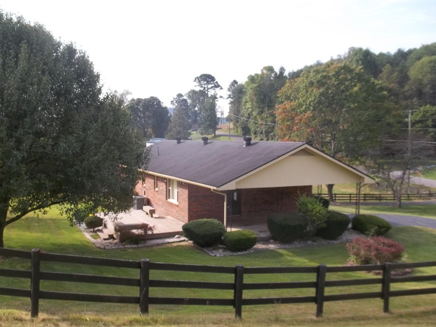 Photo #4: 208 Hickory Hills Road