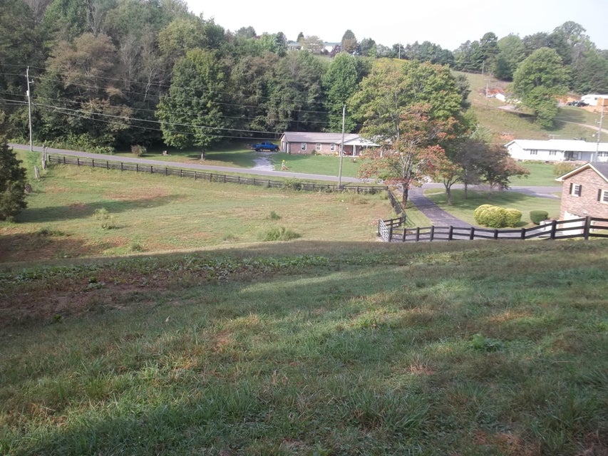 Photo #15: 208 Hickory Hills Road