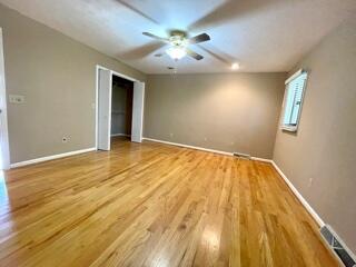 Photo #37: 1201 Fredricksburg Drive