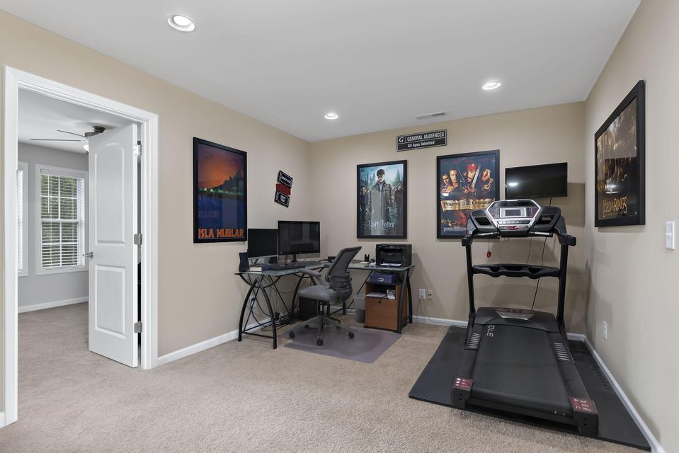 Photo #32: 2808 Wallace Court