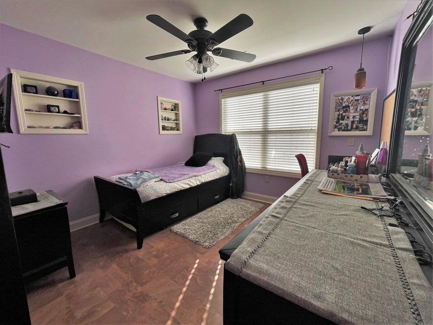 Photo #15: 306 Oak Hammock Lane