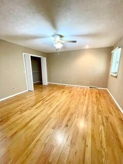 Photo #38: 1201 Fredricksburg Drive