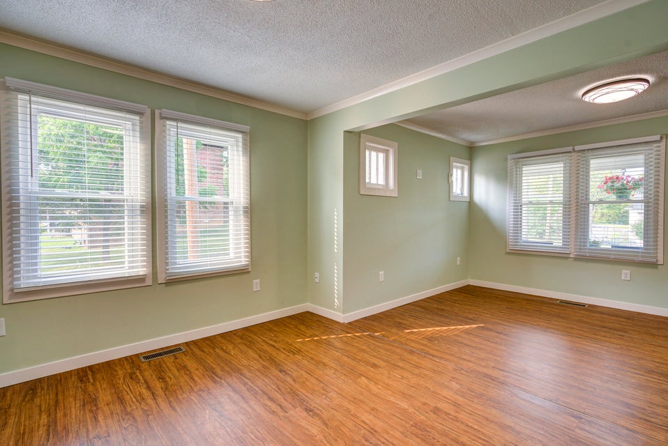 Photo #20: 800 5th Street