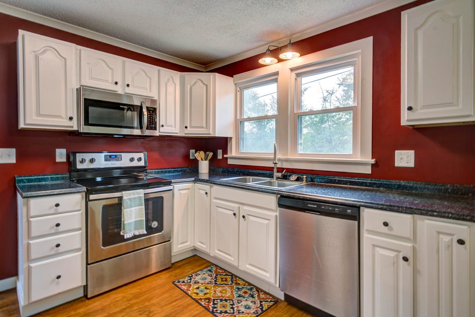 Photo #12: 800 5th Street