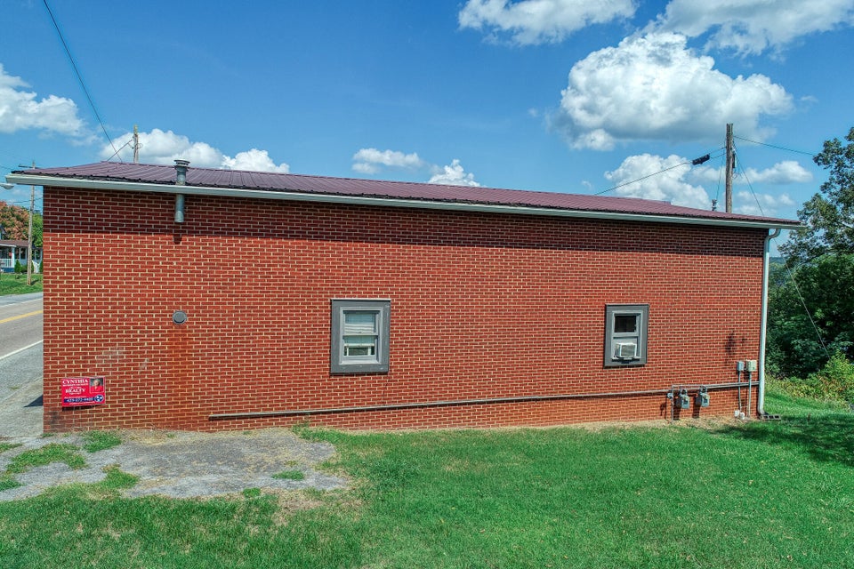 Photo #4: 1702 Main Street