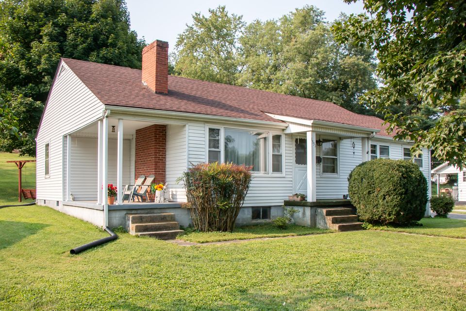 Photo #1: 1551 Valley Drive