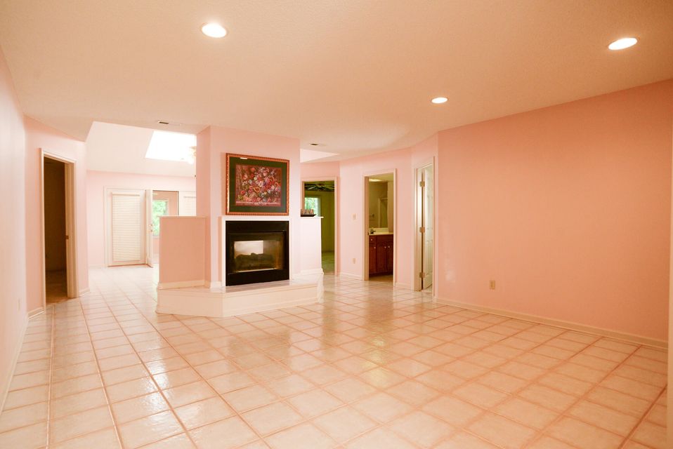 Photo #39: 512 Willowbrook Trace