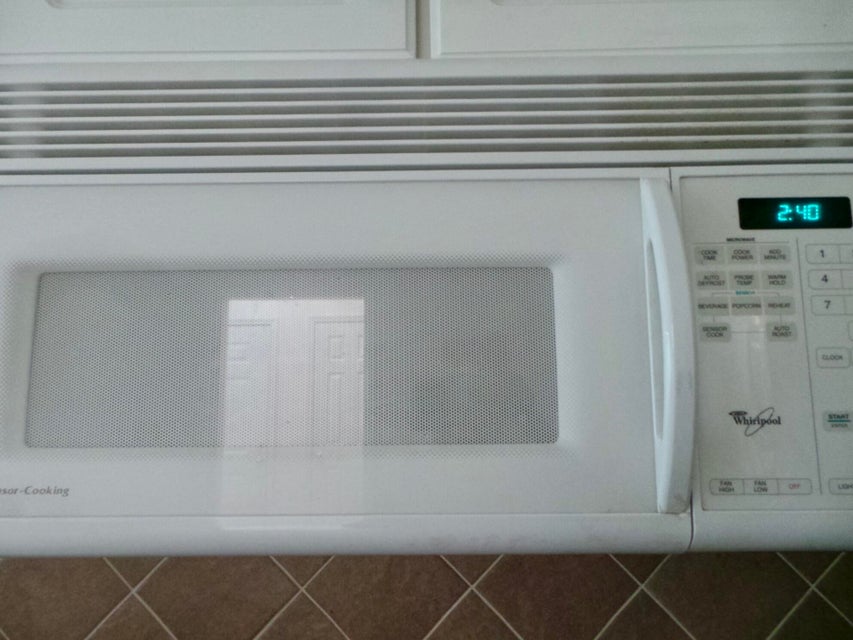 Photo #13: 512 Willowbrook Trace