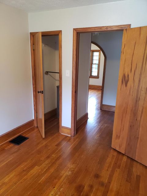 Photo #19: 1020 Oak Glen Drive