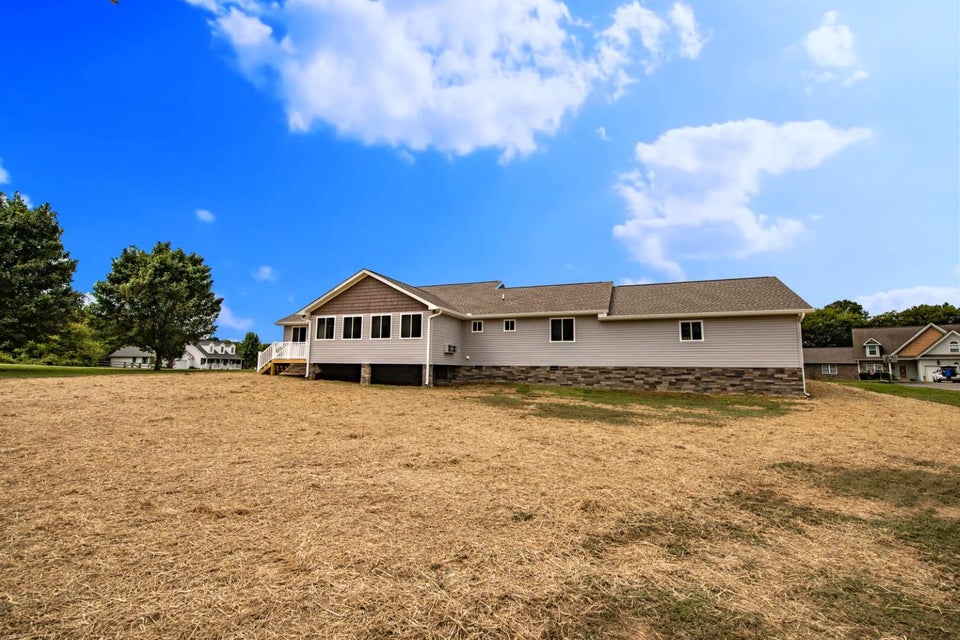 Photo #4: 107 Meadowvale Road