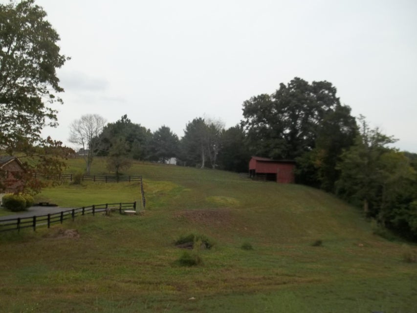 Photo #37: 208 Hickory Hills Road