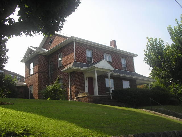 Photo #1: 563 Oak Avenue