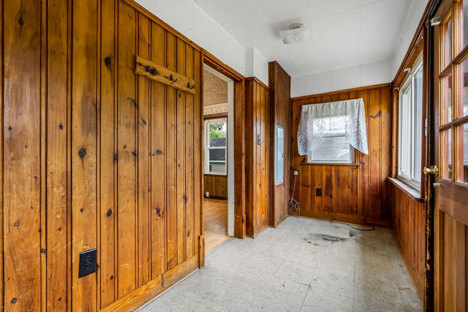 Photo #6: 129 Jefferson Street Street
