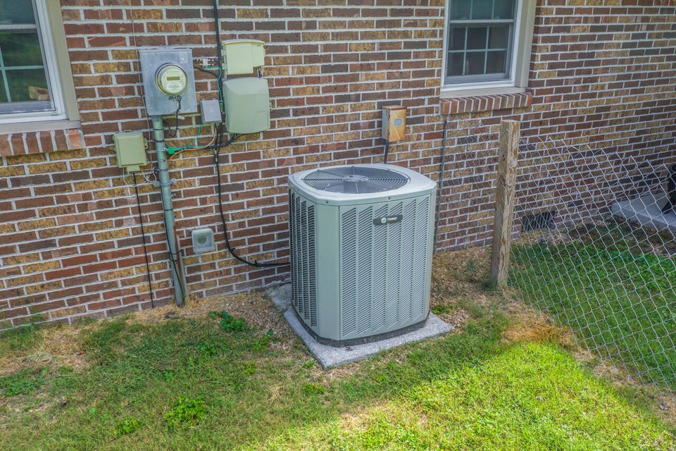 Photo #5: 263 Sycamore Drive