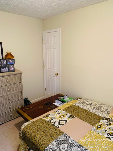 Photo #8: 813 Fairmont Avenue