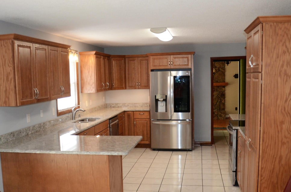 Photo #12: 405 Sells Road