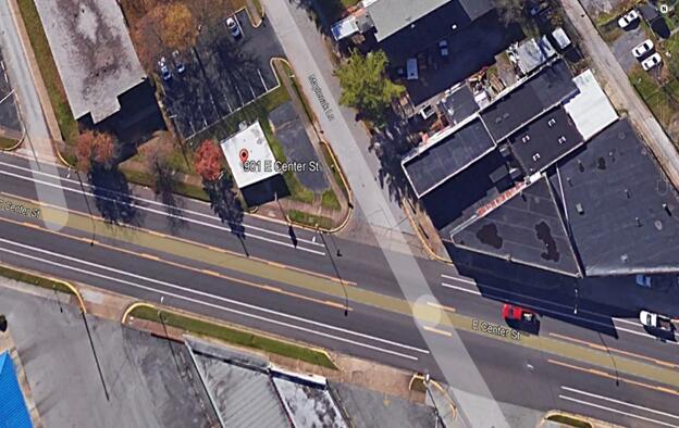 Photo #17: 901 Center Street