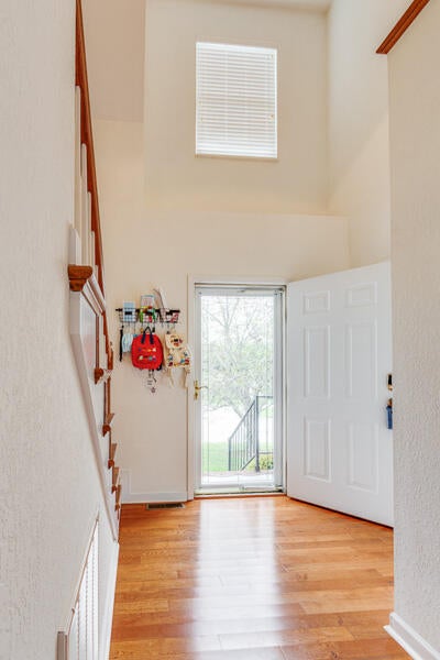 Photo #8: 4627 Aylesbury Drive