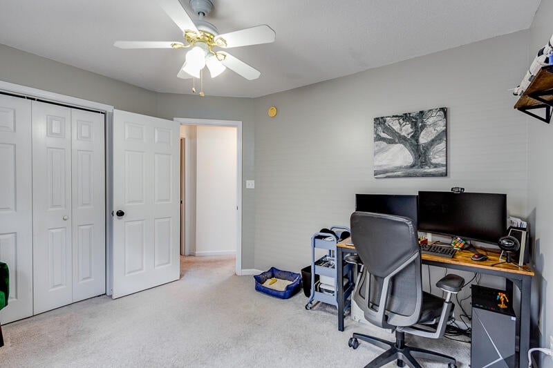 Photo #27: 4627 Aylesbury Drive