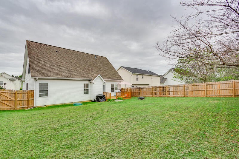 Photo #31: 4627 Aylesbury Drive