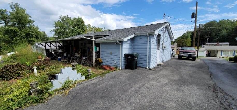 Photo #2: 2137 Westfield Street