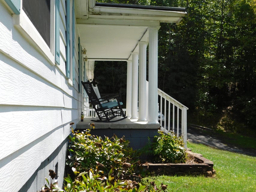 Photo #3: 3500 Glen Echo Drive