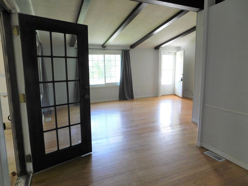 Photo #10: 3500 Glen Echo Drive