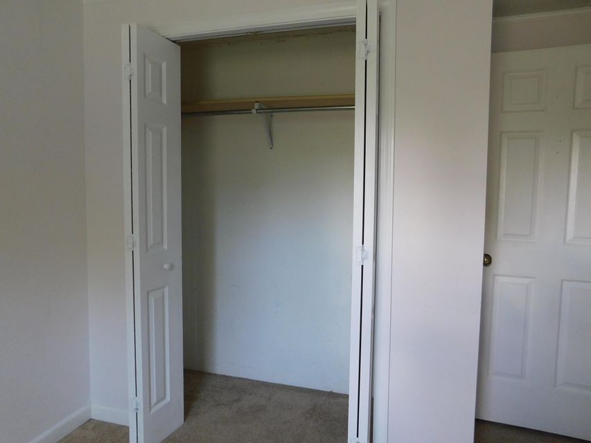 Photo #16: 3500 Glen Echo Drive