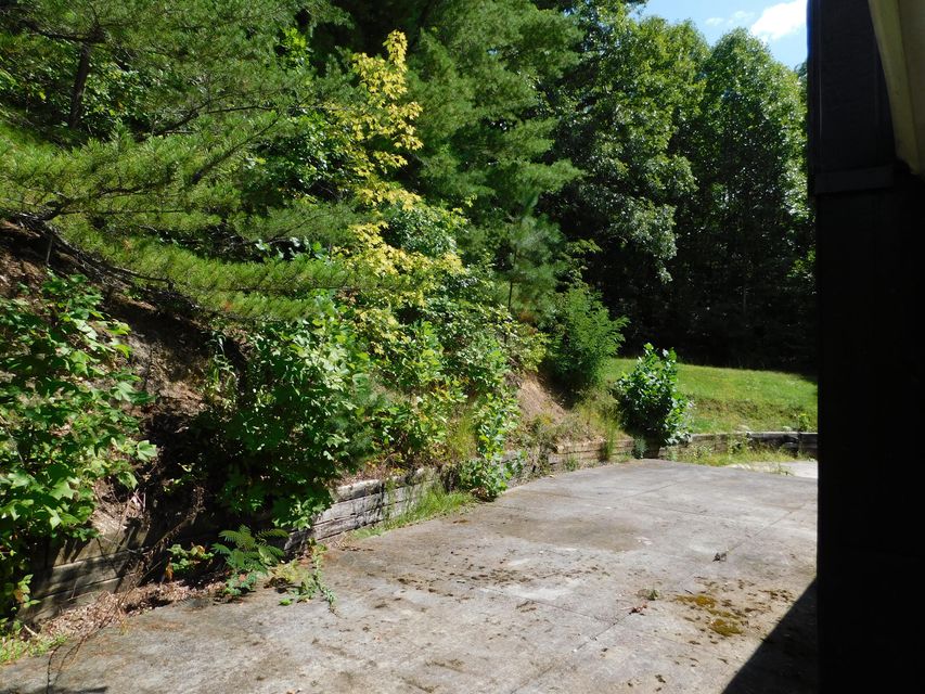 Photo #31: 3500 Glen Echo Drive