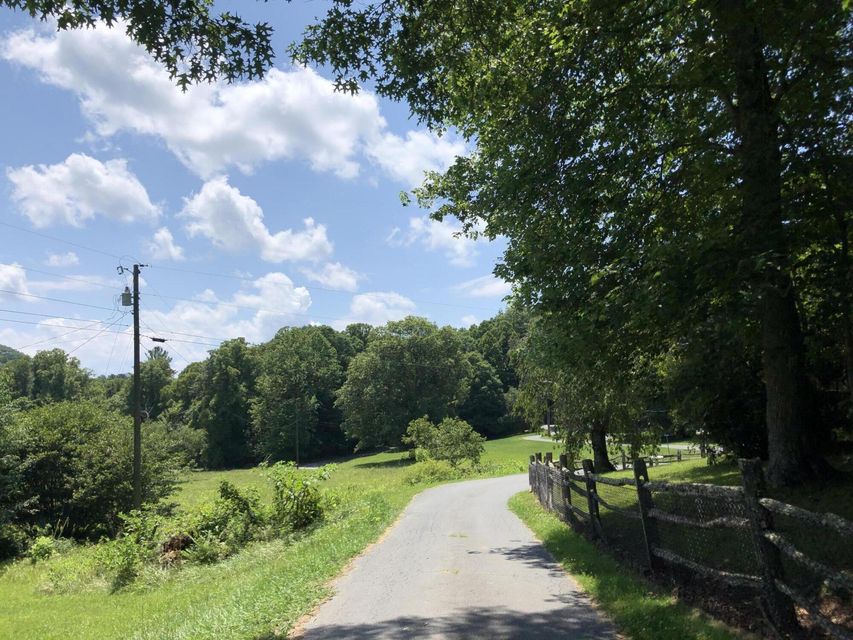 Photo #24: 136 Jackson Road