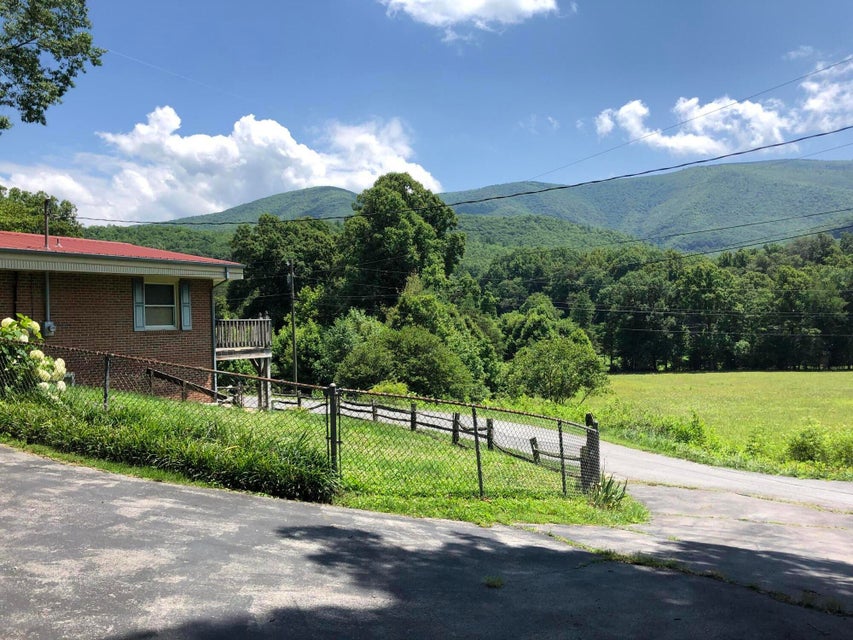 Photo #5: 136 Jackson Road