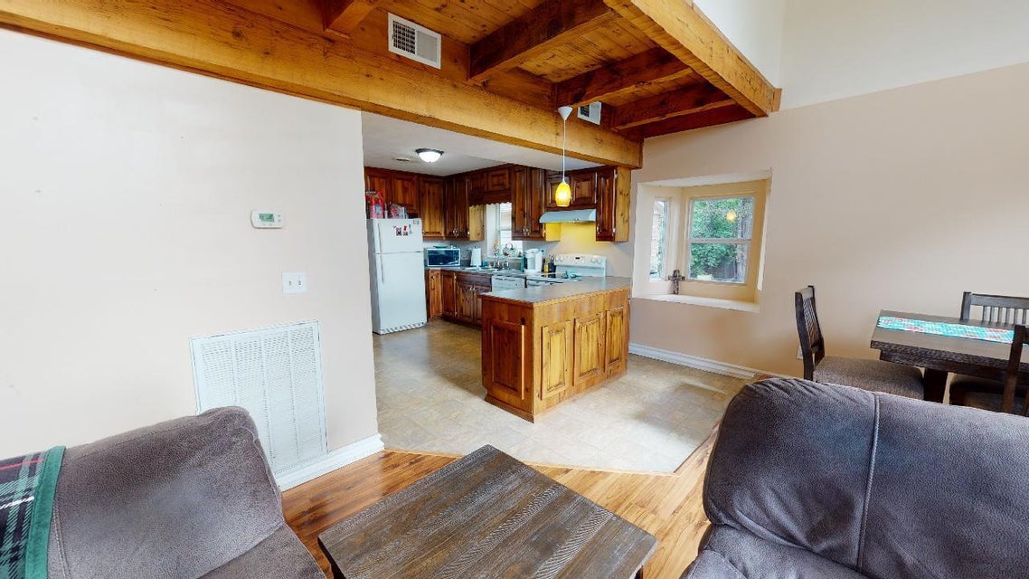 Photo #31: 895 Ronald Drive