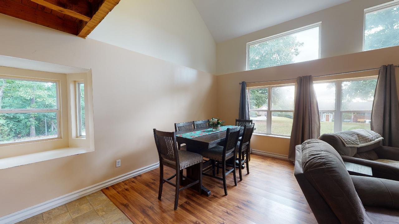 Photo #32: 895 Ronald Drive