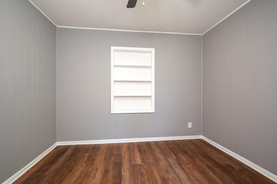 Photo #12: 1623 Woodside Drive