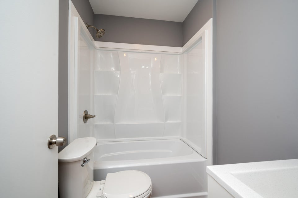 Photo #9: 1623 Woodside Drive