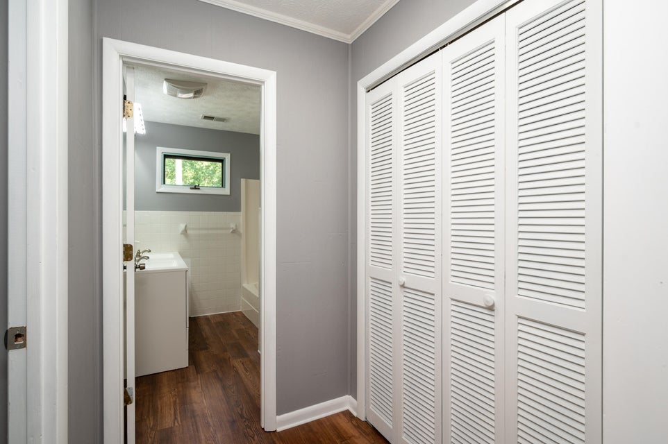 Photo #23: 1623 Woodside Drive