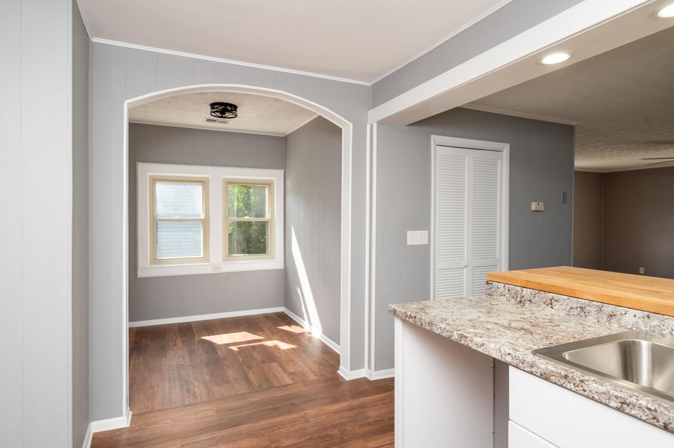 Photo #17: 1623 Woodside Drive